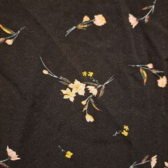 BUFFALO David Bitton black floral front-knot cap sleeve blouse top shirt size S - Picture 8 of 9